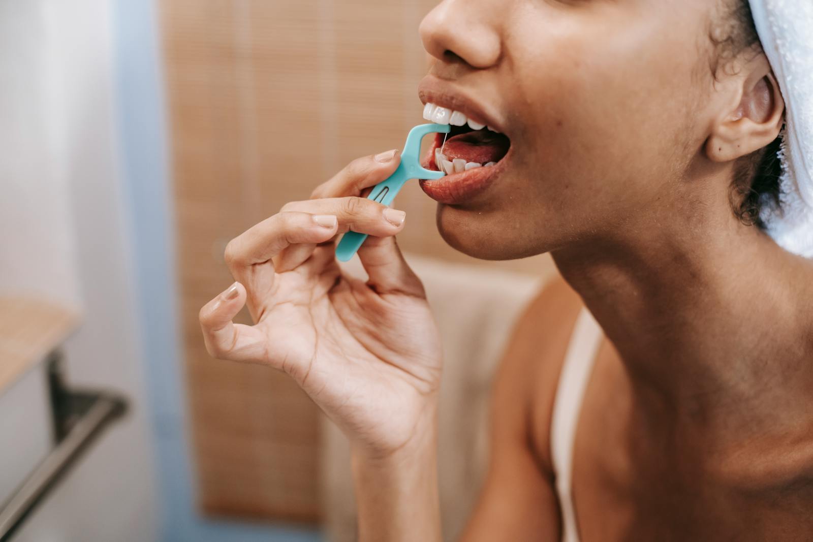 Gum Disease in Burnaby: Early Signs, Treatment & How to Protect Your Smile